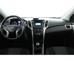 Hyundai i30 1.6 MPI 88kW - 9