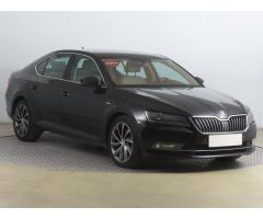 ŠKODA SUPERB COMBI 2.0TDI 140 LAURIN&K 4X4 DSG 7ST