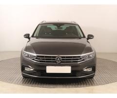 Volkswagen Passat 2.0 TDI 140kW - 2