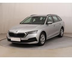 ŠKODA SUPERB COMBI 2.0TDI 140 LAURIN&K 4X4 DSG 7ST