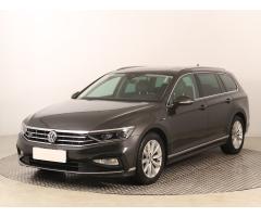 Volkswagen Passat 2.0 TDI 140kW - 3