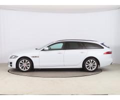 Jaguar XF 20d AWD 132kW - 4