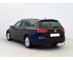 Volkswagen Passat 2.0 TDI 110kW - 5