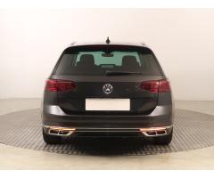 Volkswagen Passat 2.0 TDI 140kW - 6