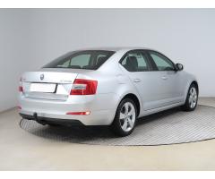 Škoda Octavia 2.0 TDI 110kW - 7