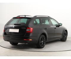 Škoda Octavia 1.6 TDI 85kW - 7