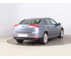 Renault Laguna 2.0 dCi 110kW - 7