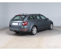 Škoda Octavia 1.6 TDI 85kW - 7