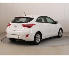 Hyundai i30 1.6 MPI 88kW - 7