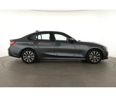 BMW Řada 3 330 e xDrive 215kW - 8