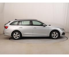 Škoda Octavia 2.0 TDI 110kW - 8