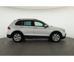 Volkswagen Tiguan 2.0 TDI 110kW - 8