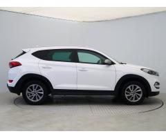 Hyundai Tucson 1.7 CRDi 85kW - 8