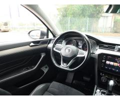 Volkswagen Passat 2.0 TDI 140kW - 9