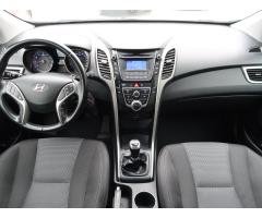 Hyundai i30 1.6 MPI 88kW - 10