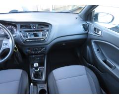 Hyundai i20 1.2 55kW - 11