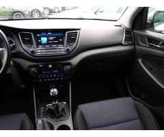 Hyundai Tucson 1.7 CRDi 85kW - 11