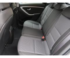 Hyundai i30 1.6 MPI 88kW - 15