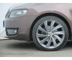 Škoda Octavia 2.0 TDI 110kW - 21