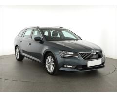 ŠKODA SUPERB COMBI 2.0TDI 140 LAURIN&K 4X4 DSG 7ST