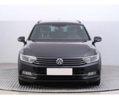 Volkswagen Passat 2.0 TDI 140kW - 2