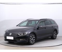 Volkswagen Passat 2.0 TDI 140kW - 3