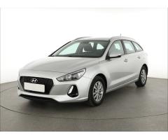 Hyundai i30 1.6 CRDi 81kW - 3