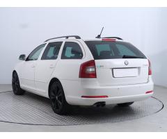 ŠKODA SUPERB COMBI 2.0TDI 140 LAURIN&K 4X4 DSG 7ST