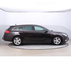 Opel Insignia 2.0 BiTurbo CDTI 143kW - 8