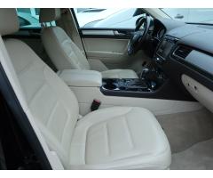 Volkswagen Touareg 3.0 TDI 150kW - 12