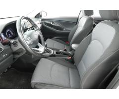 Hyundai i30 1.6 CRDi 81kW - 13