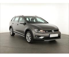 Volkswagen Golf 1.6 TDI 81kW - 1