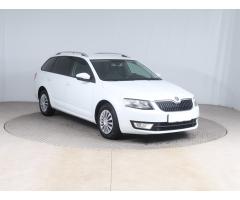 ŠKODA SUPERB COMBI 2.0TDI 140 LAURIN&K 4X4 DSG 7ST