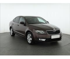 ŠKODA SUPERB COMBI 2.0TDI 140 LAURIN&K 4X4 DSG 7ST