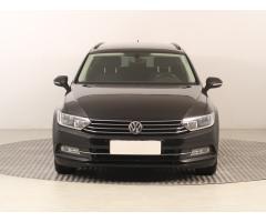 Volkswagen Passat 2.0 TDI 110kW - 2