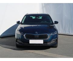 ŠKODA SUPERB COMBI 2.0TDI 140 LAURIN&K 4X4 DSG 7ST