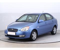 Hyundai Accent 1.4i 71kW - 3