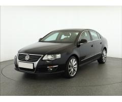 Volkswagen Passat 2.0 TDI 125kW - 3