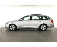 ŠKODA SUPERB COMBI 2.0TDI 140 LAURIN&K 4X4 DSG 7ST