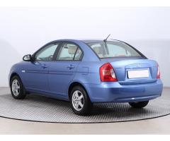 Hyundai Accent 1.4i 71kW - 5