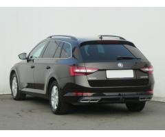 Škoda Superb 2.0 TDI 140kW - 5