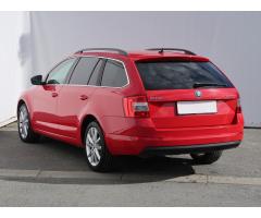 ŠKODA SUPERB COMBI 2.0TDI 140 LAURIN&K 4X4 DSG 7ST