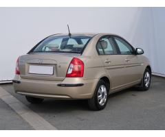 Hyundai Accent 1.4i 71kW - 7