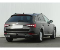 Škoda Superb 2.0 TDI 140kW - 7