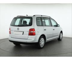 Volkswagen Touran 1.9 TDI 66kW - 7