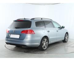 Volkswagen Passat 2.0 TDI 125kW - 7