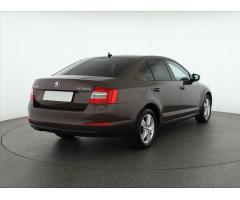 Škoda Octavia 1.4 TSI 110kW - 7