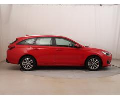 Hyundai i30 1.4 T-GDI 103kW - 8