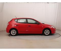 Hyundai i30 1.4 CVVT 80kW - 8