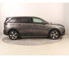 Peugeot 5008 PureTech 130 96kW - 8